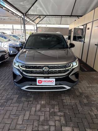 VOLKSWAGEN TAOS 1.4 250 TSI TOTAL FLEX HIGHLINE AUTOMÁTICO